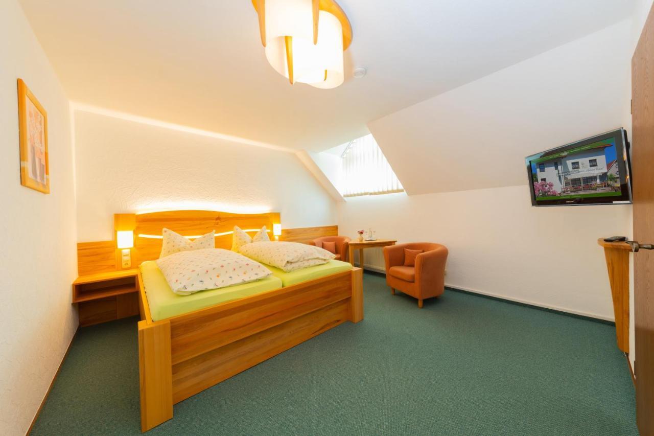 Rennsteighotel Gruener Baum Schmiedefeld am Rennsteig Dış mekan fotoğraf